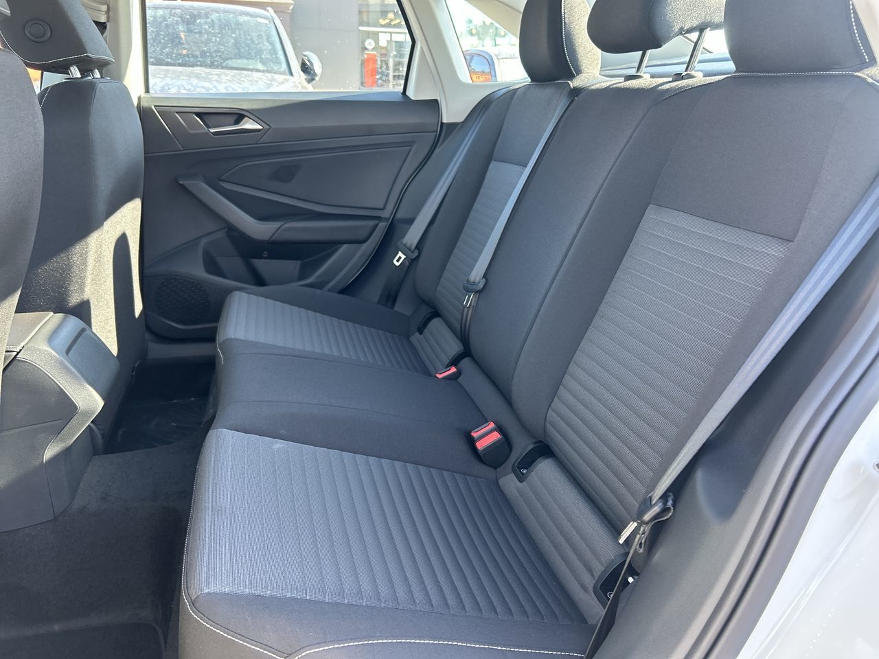 Volkswagen Jetta  2026 à Dorval, Québec