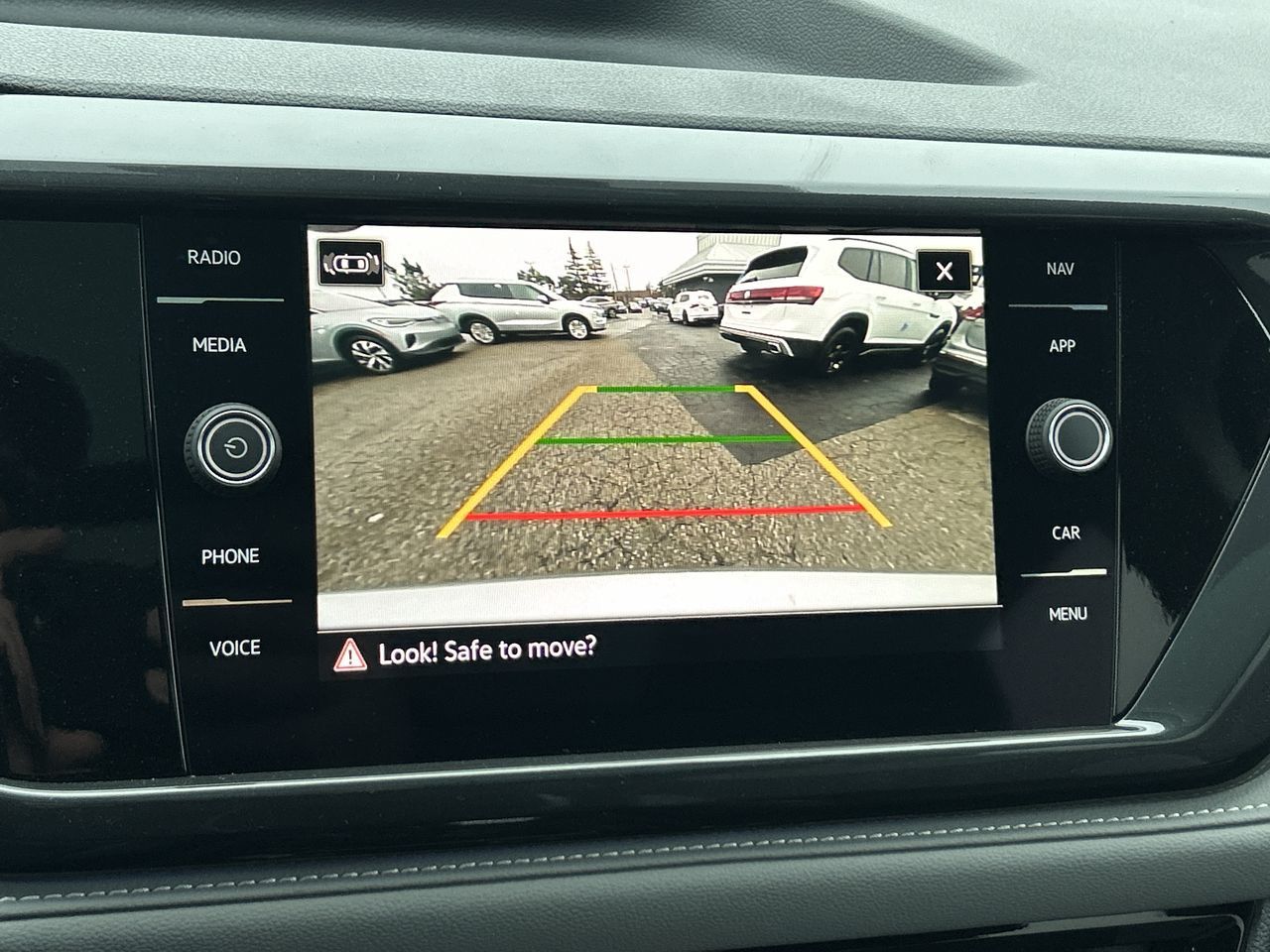 2024 Volkswagen Taos