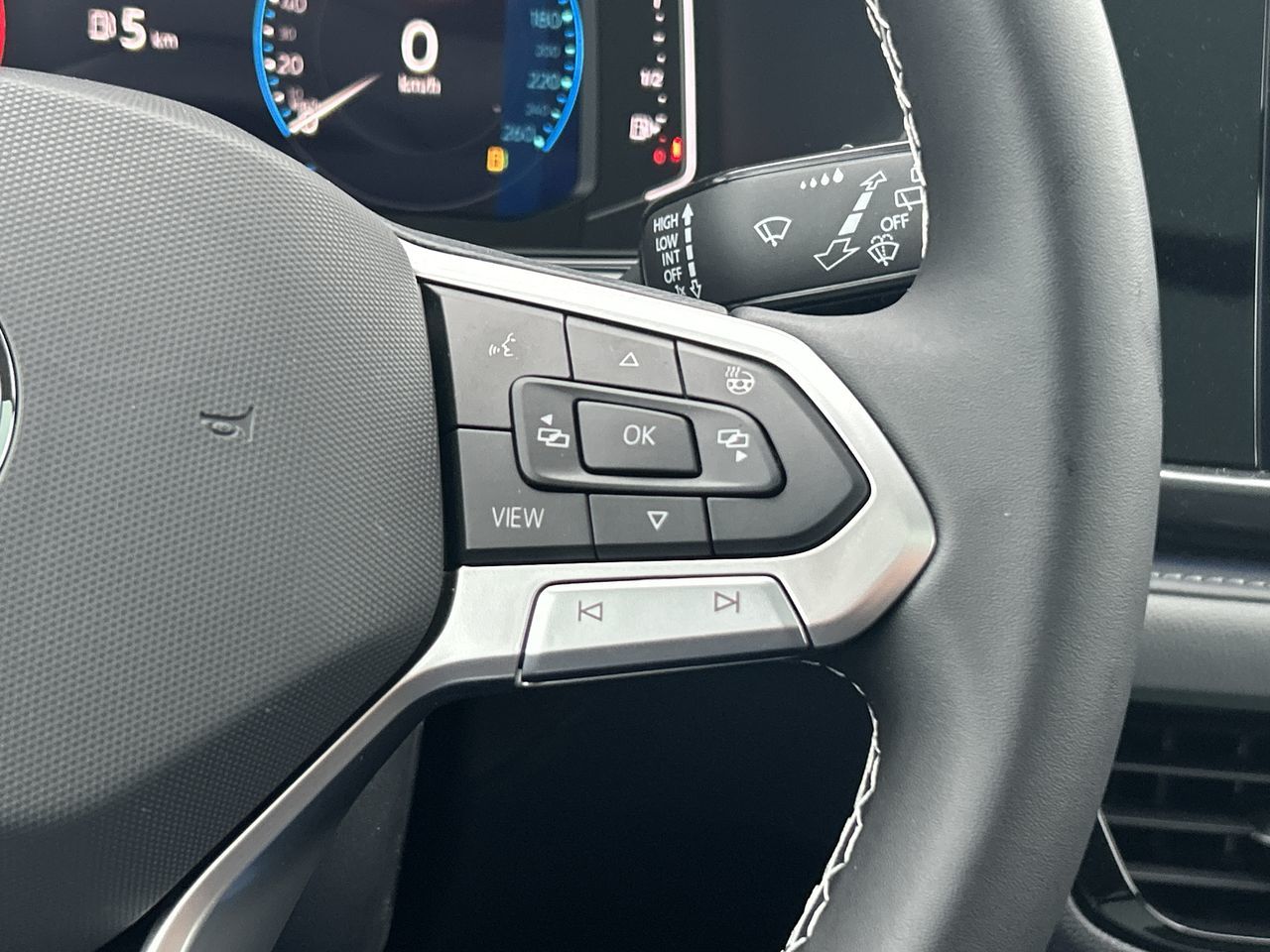 2024 Volkswagen Taos