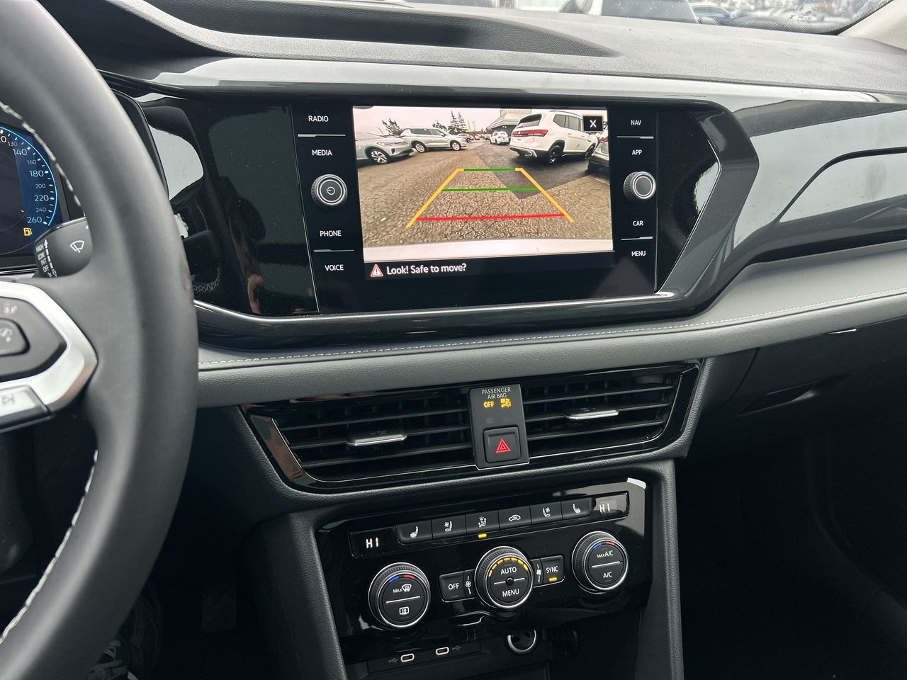 2024 Volkswagen Taos