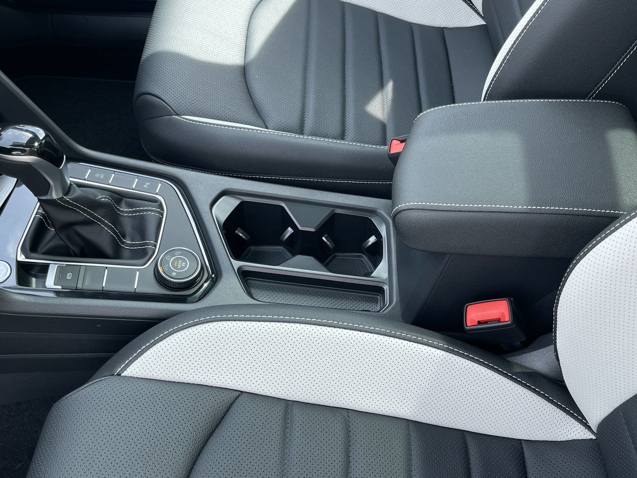 2025 Volkswagen Taos in Dorval, Quebec