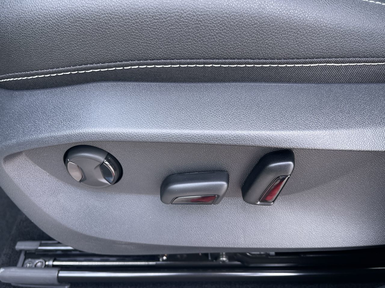 2025 Volkswagen Taos in Dorval, Quebec