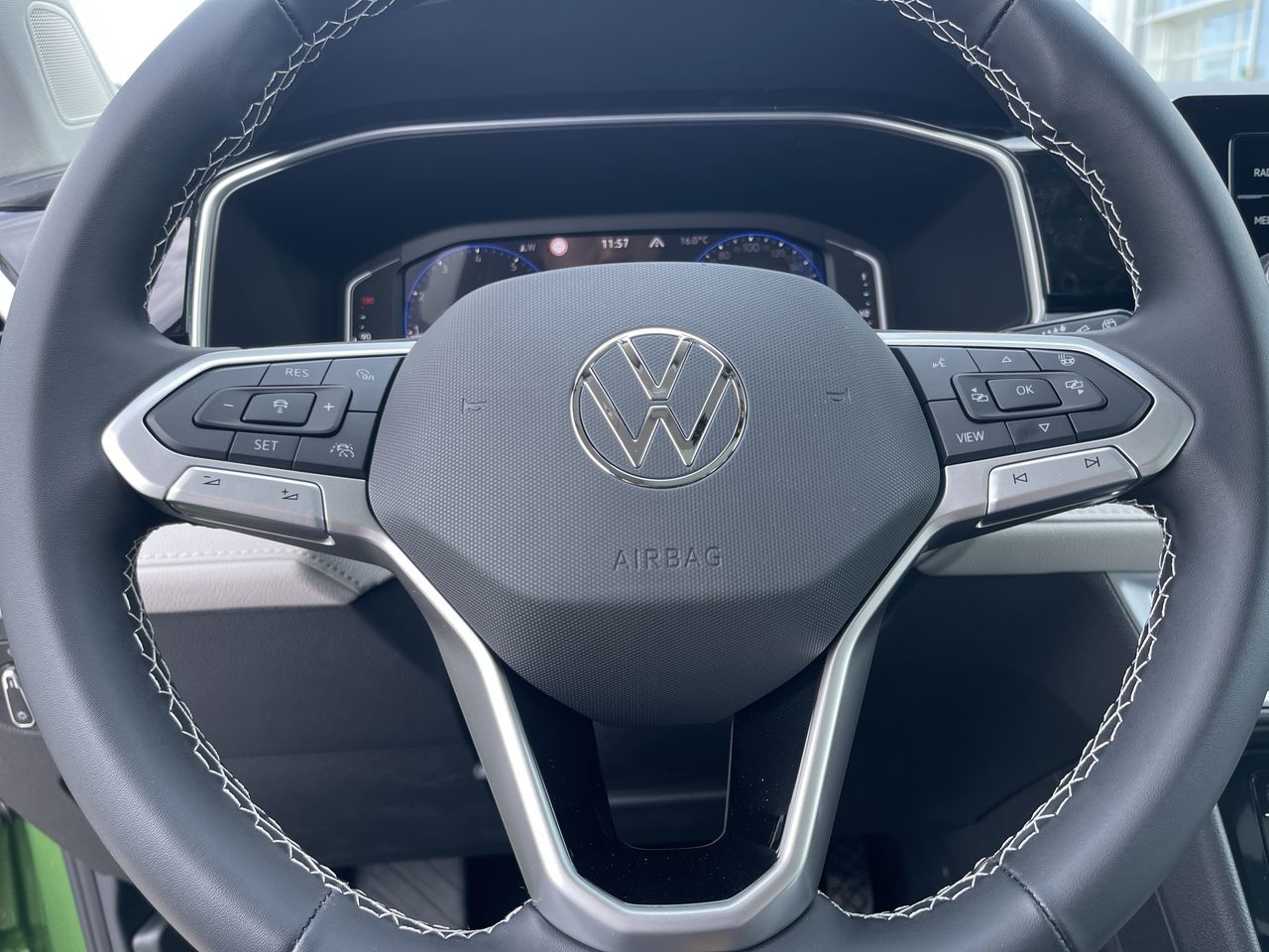 2025 Volkswagen Taos in Dorval, Quebec