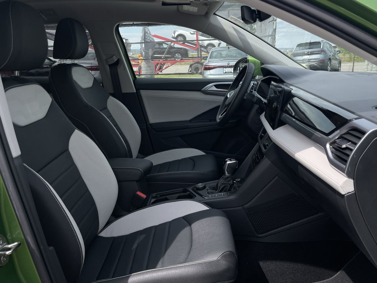 2025 Volkswagen Taos in Dorval, Quebec