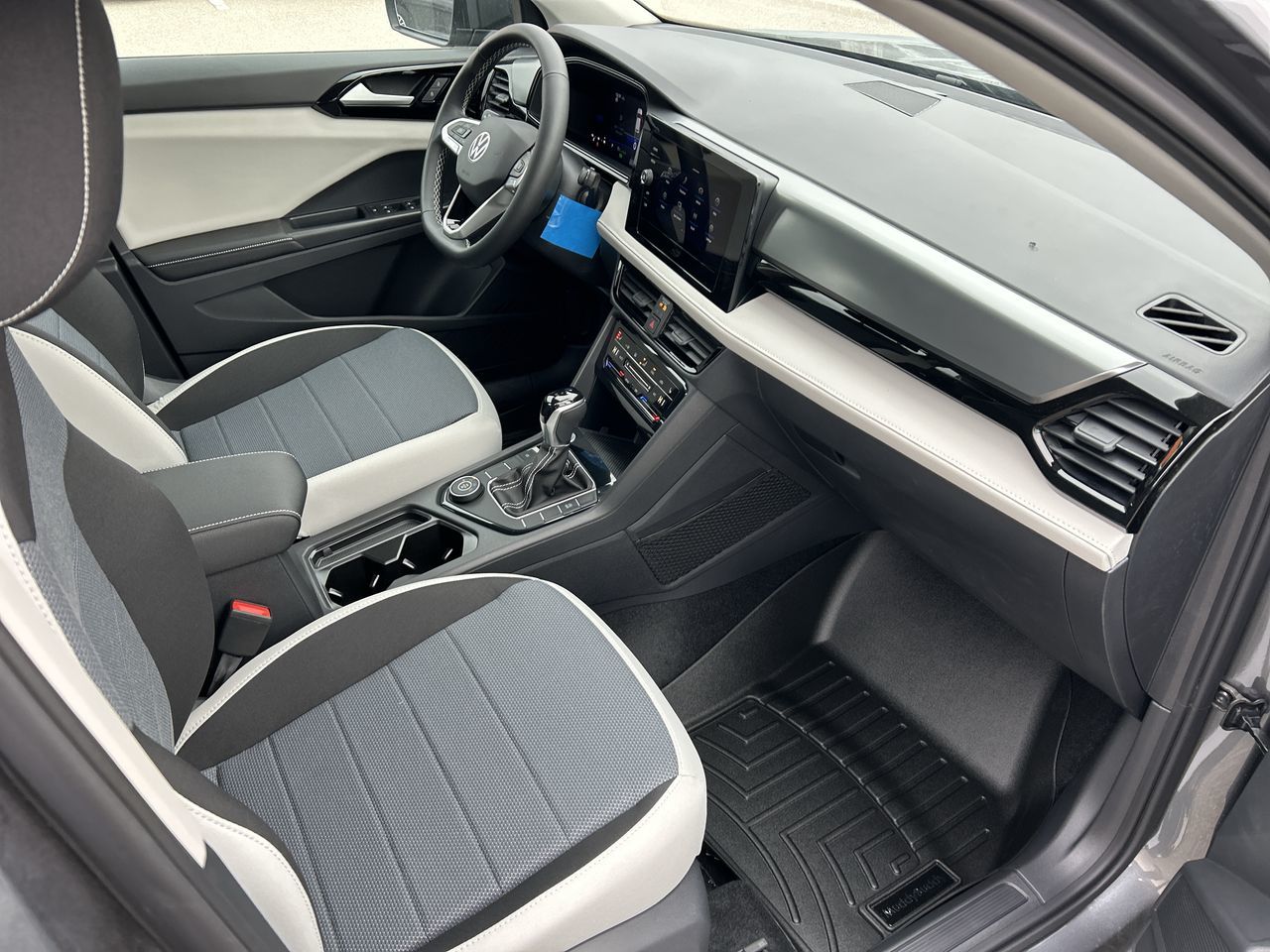 Volkswagen Taos  2026