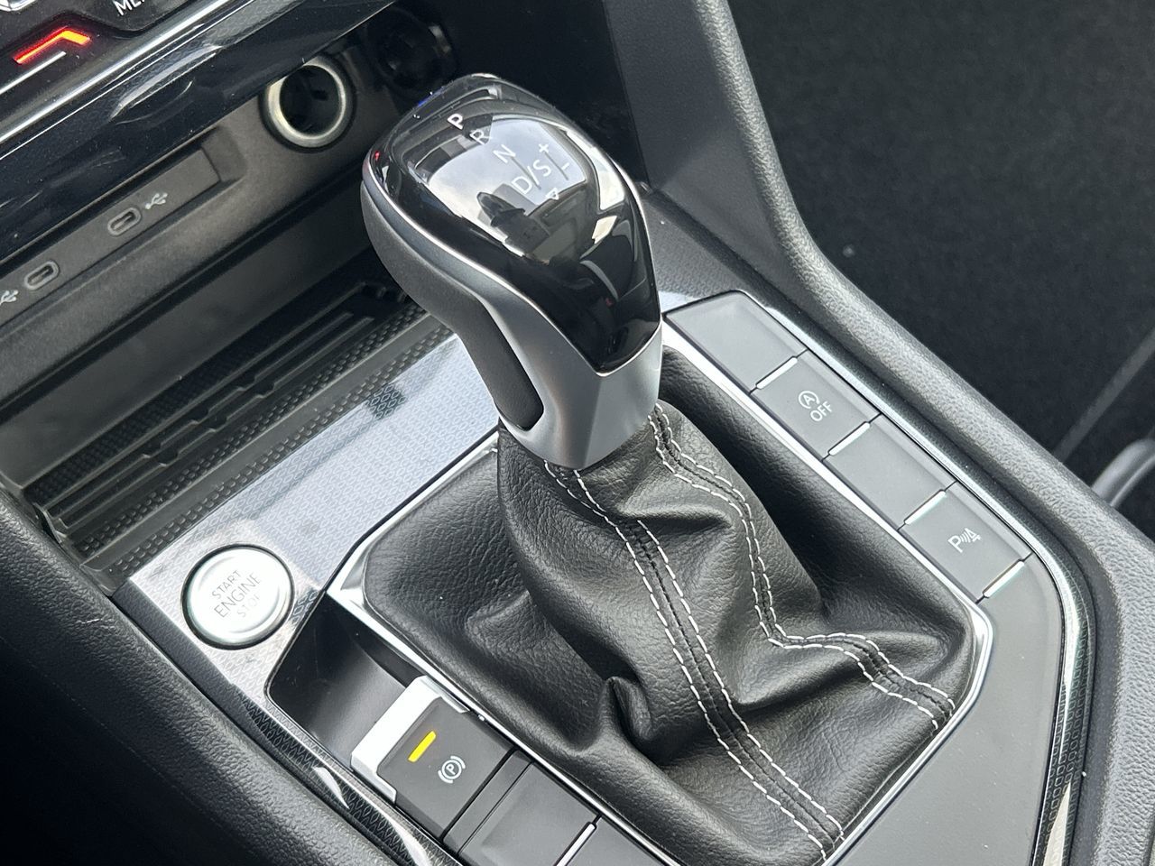 Volkswagen Taos  2026