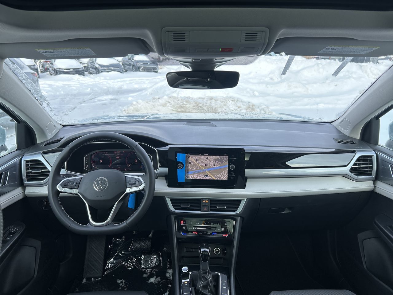 Volkswagen Taos  2026