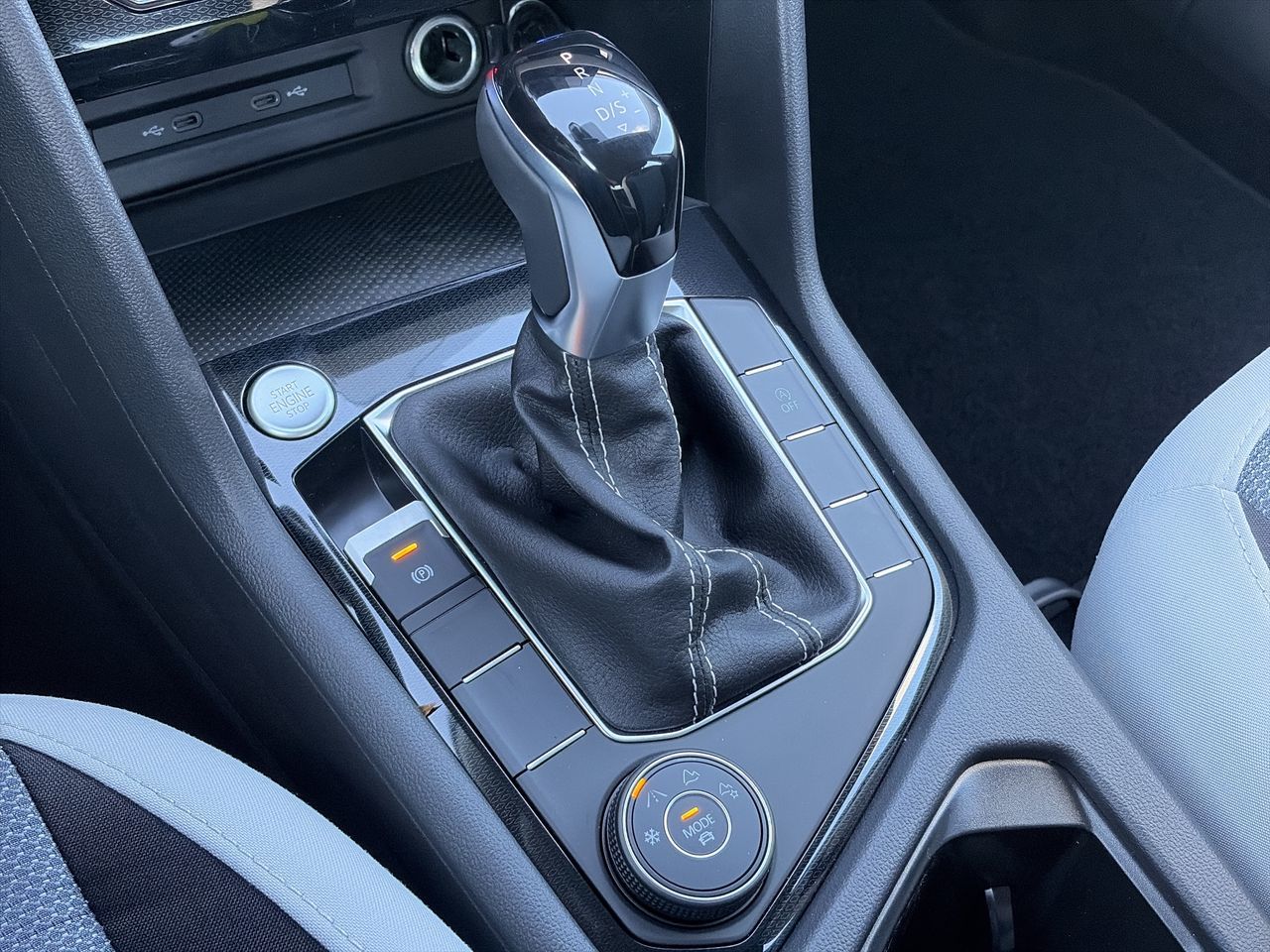 2027 Volkswagen Taos in Dorval, Quebec