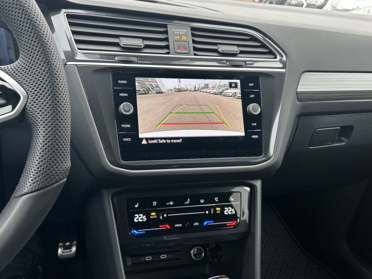2024 Volkswagen Tiguan in Dorval, Quebec