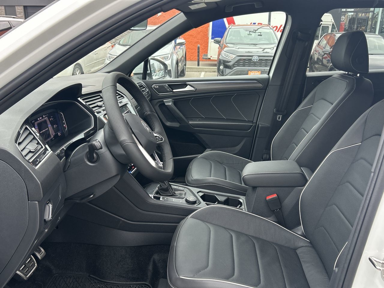 2024 Volkswagen Tiguan in Dorval, Quebec