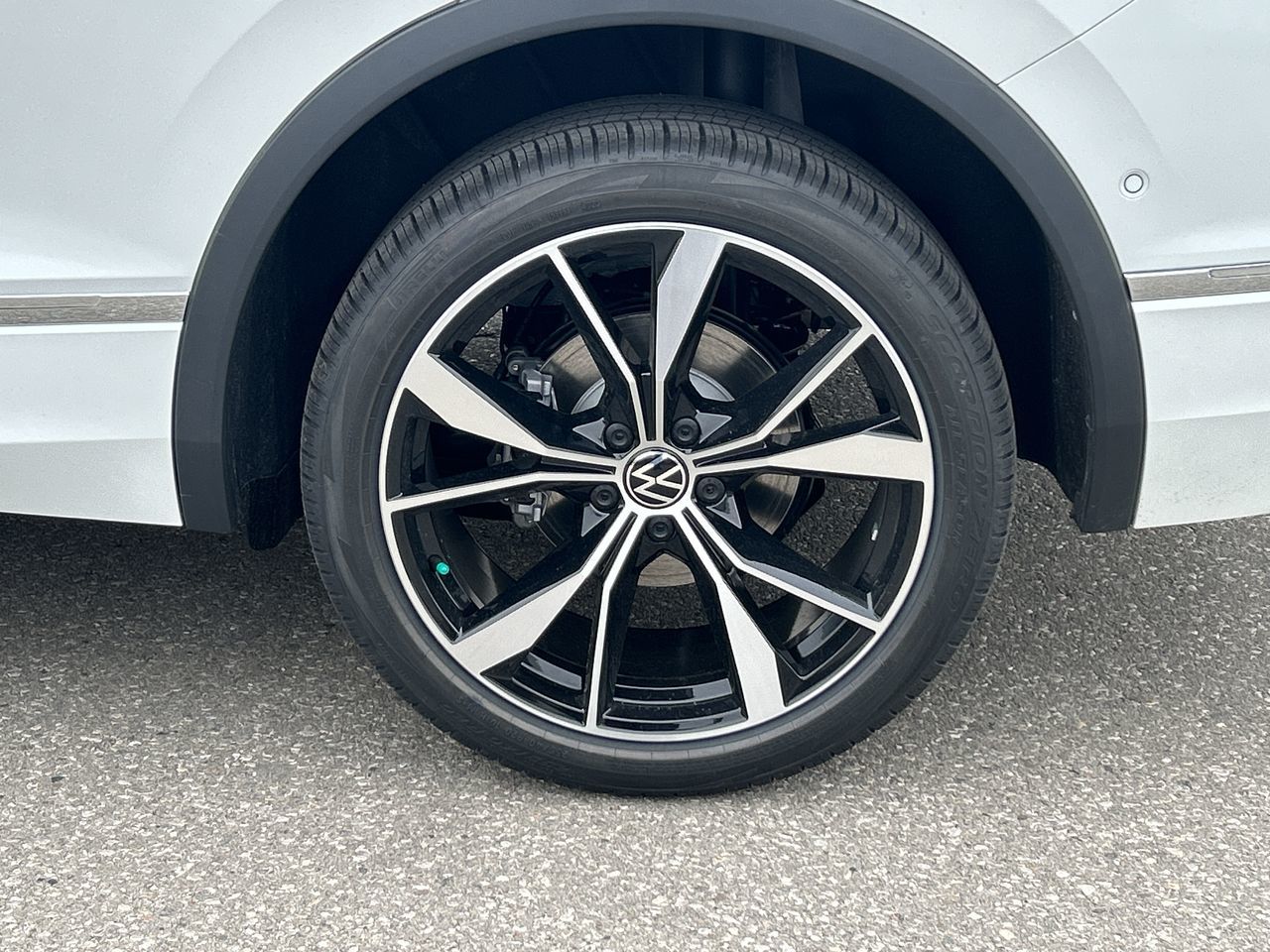 2024 Volkswagen Tiguan in Dorval, Quebec
