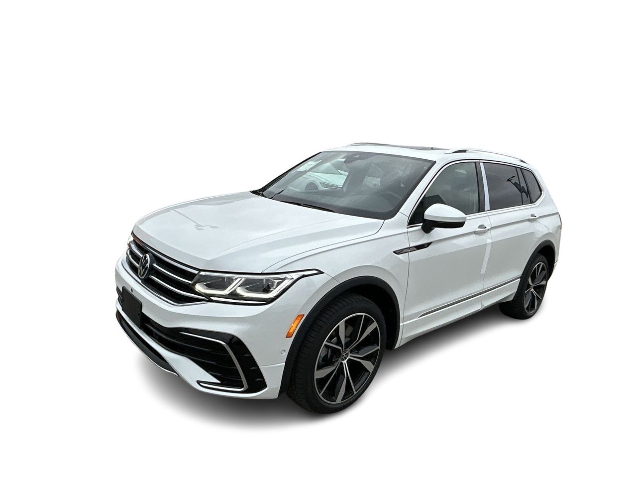 Photo 2024 Volkswagen Tiguan Highline R-Line 2.0T 8sp at w/Tip 4M #4