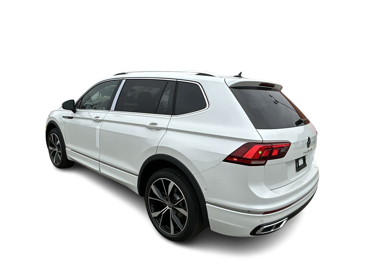Photo 2024 Volkswagen Tiguan Highline R-Line 2.0T 8sp at w/Tip 4M #7