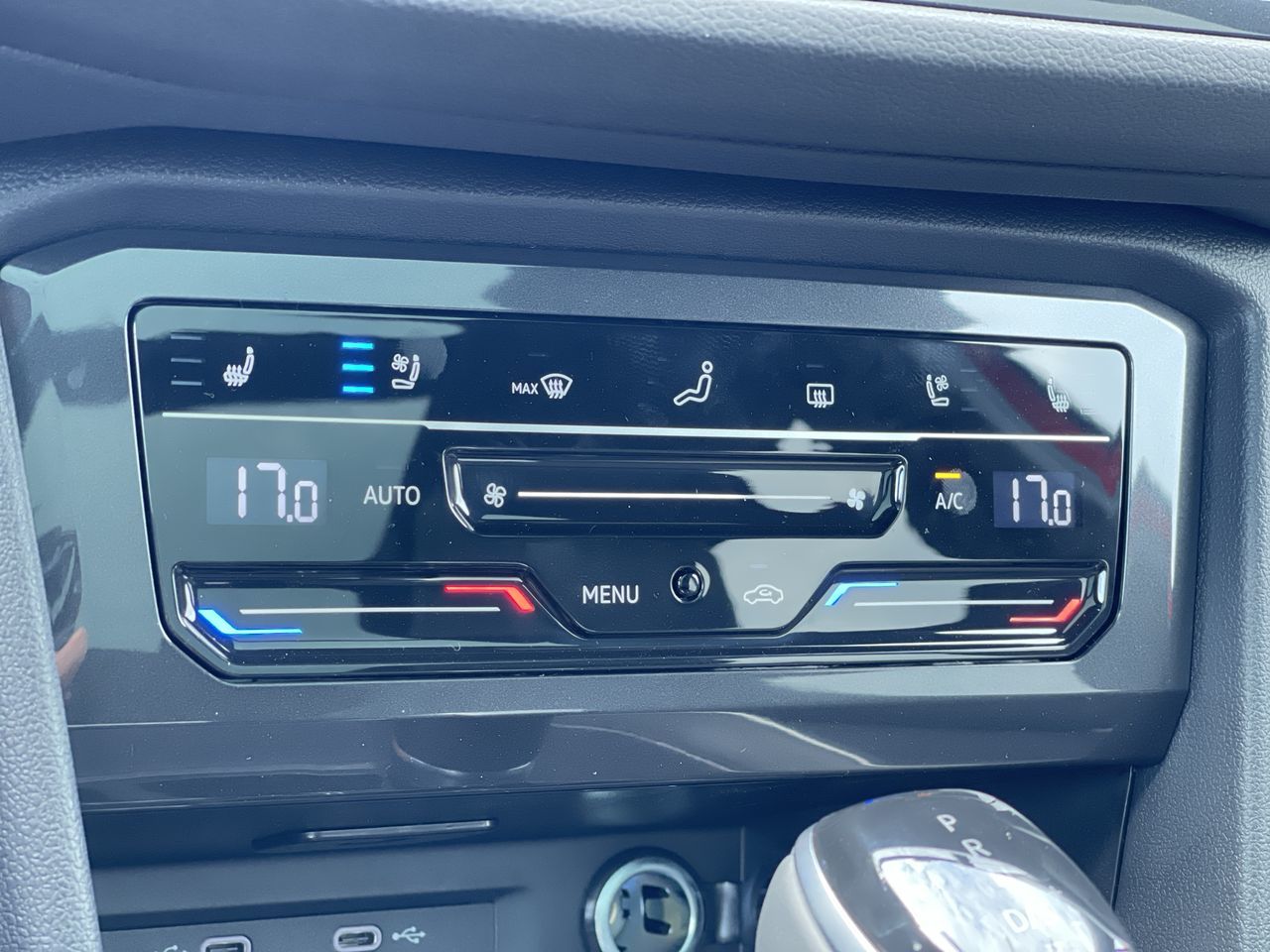 2024 Volkswagen Tiguan in Dorval, Quebec