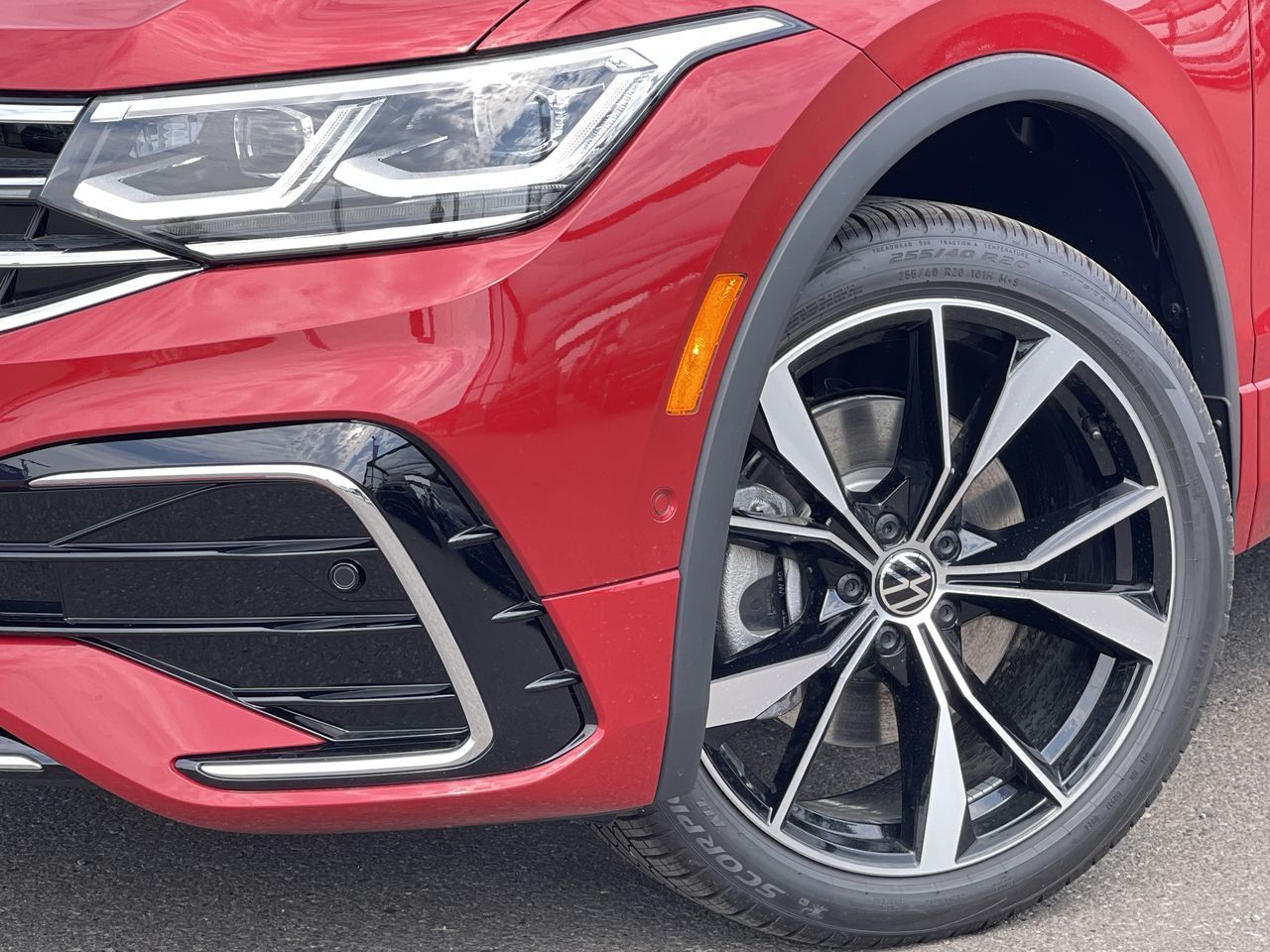 2024 Volkswagen Tiguan in Dorval, Quebec