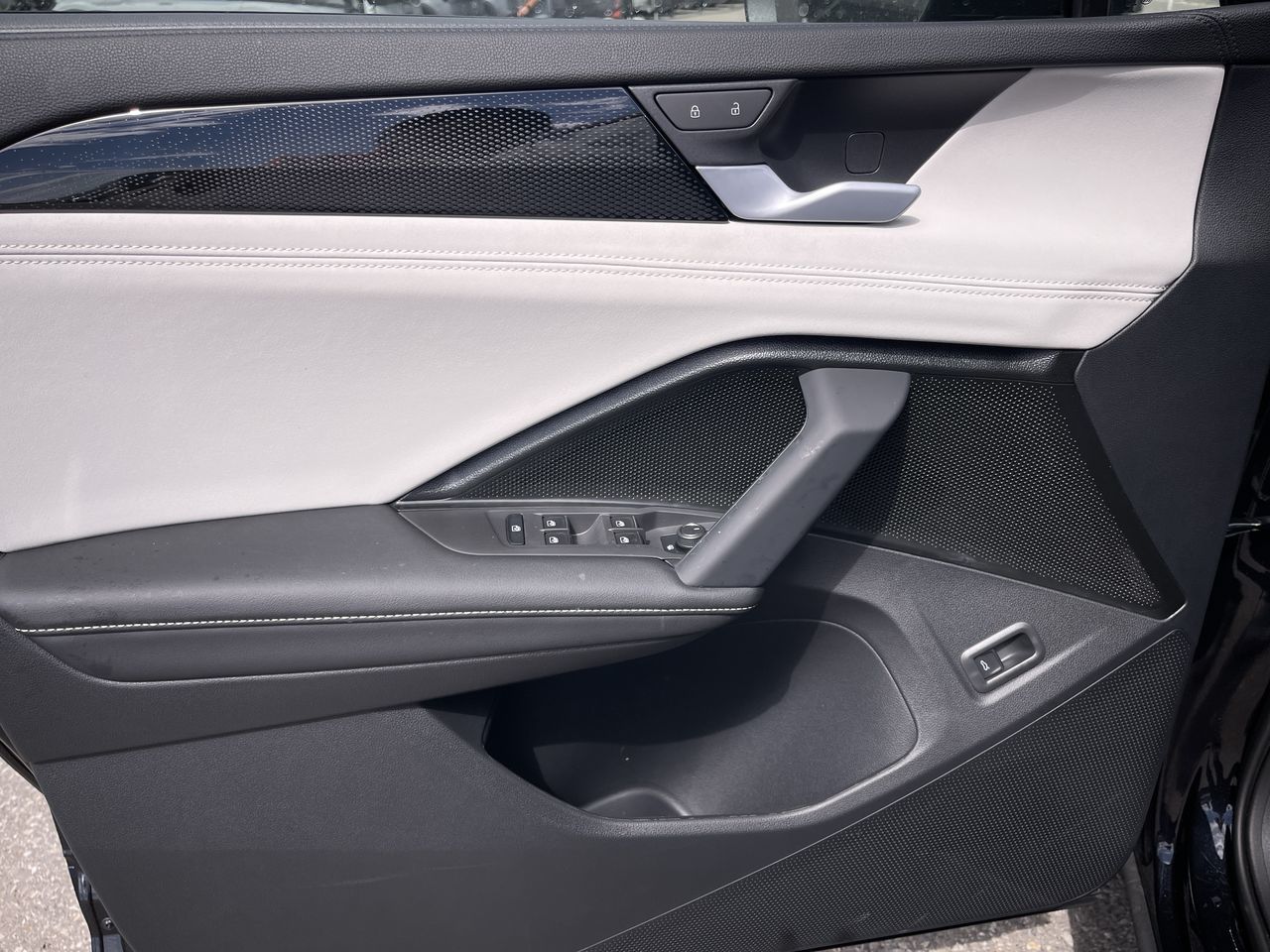 Volkswagen Tiguan  2026 à Dorval, Québec