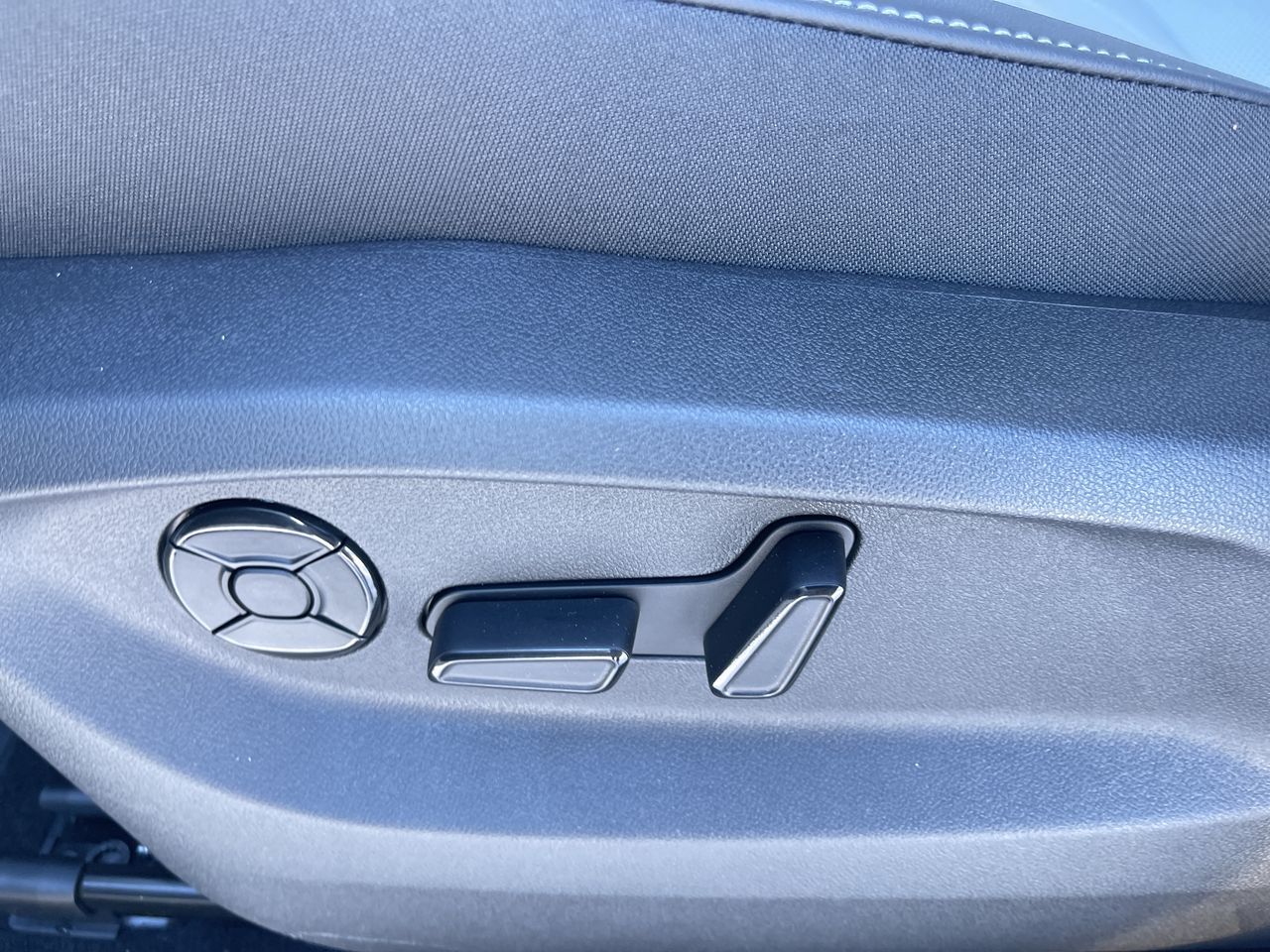 Volkswagen Tiguan  2026 à Dorval, Québec