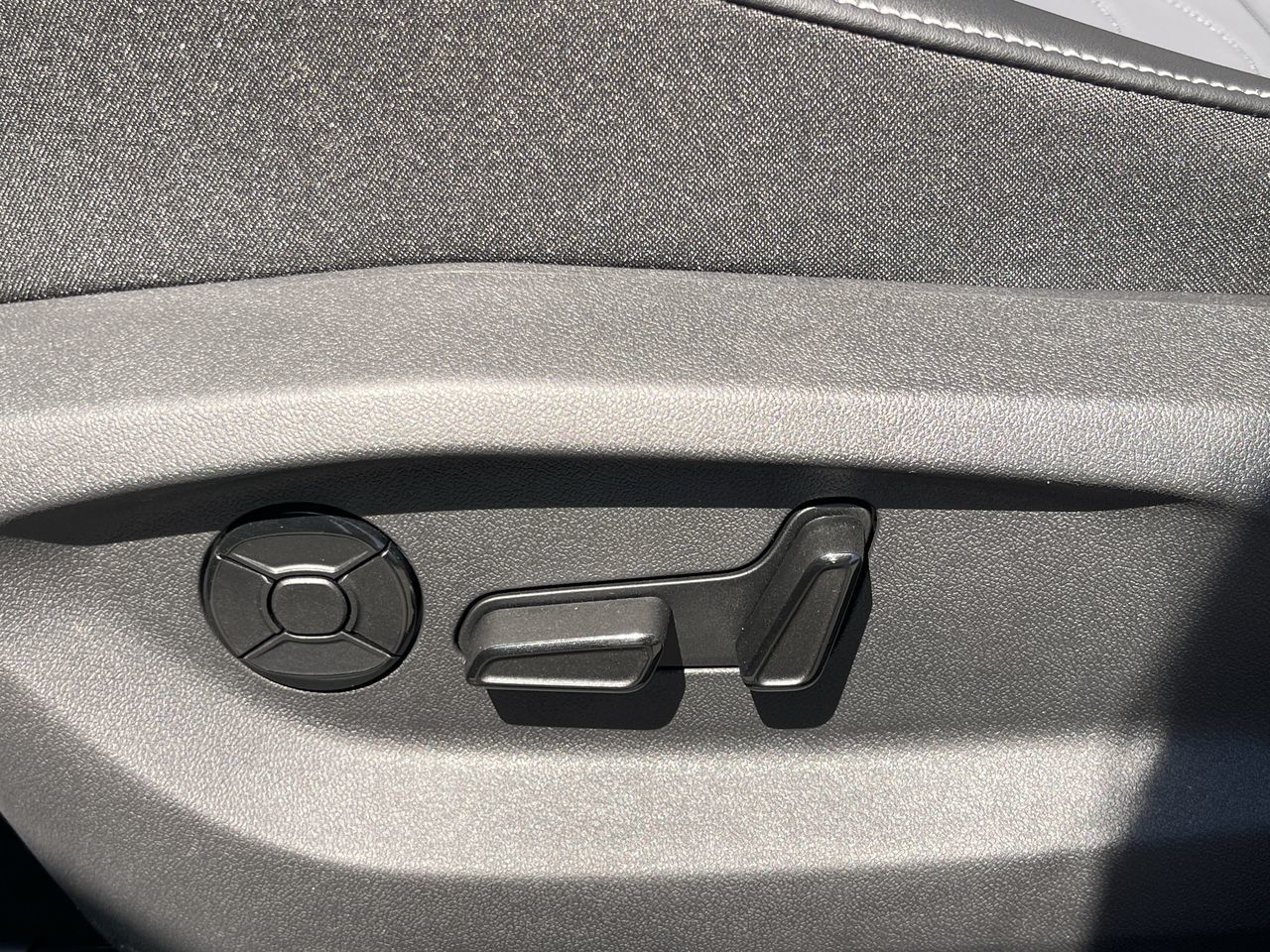 Volkswagen Tiguan  2026 à Dorval, Québec