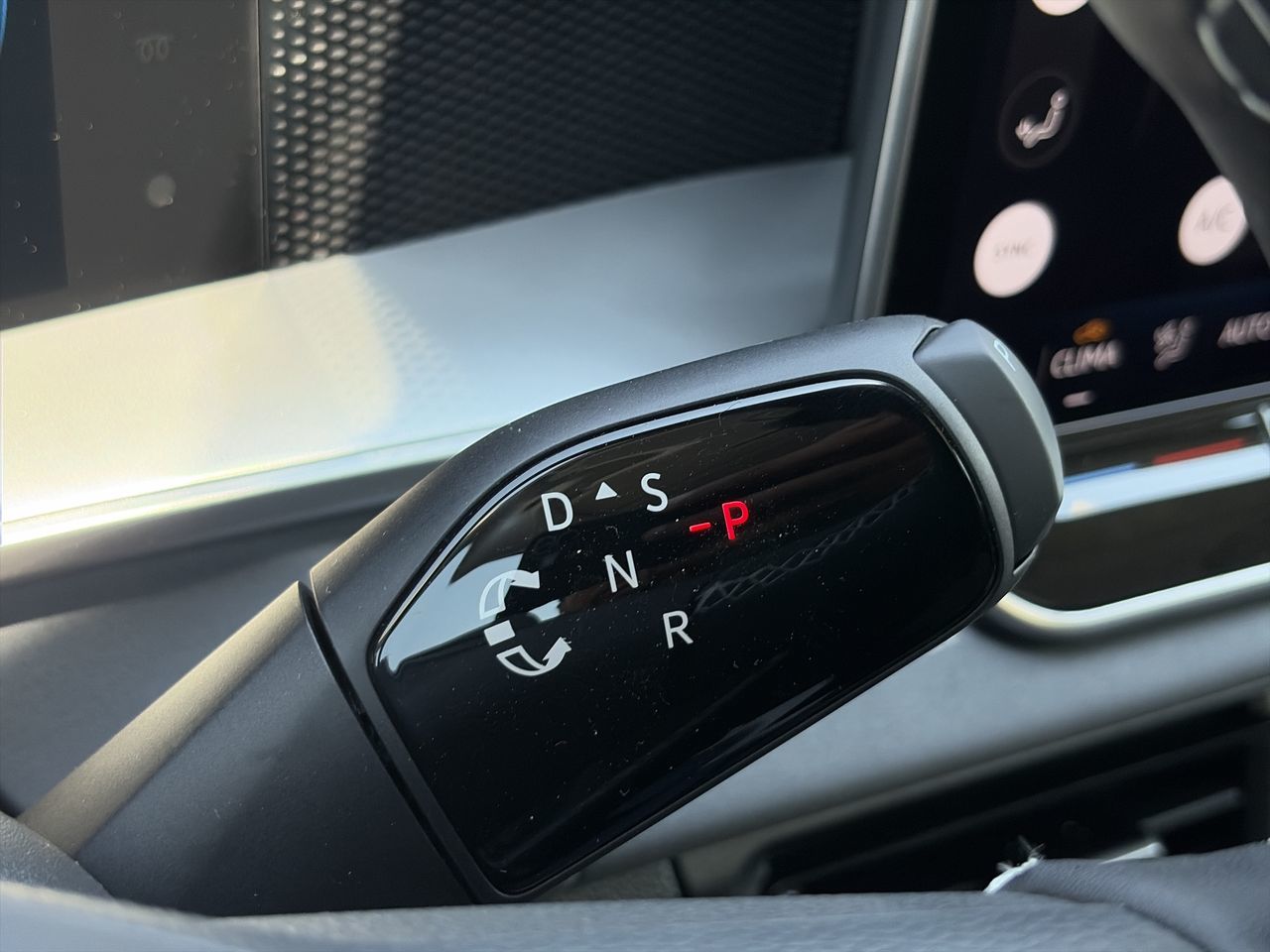2026 Volkswagen Tiguan in Dorval, Quebec