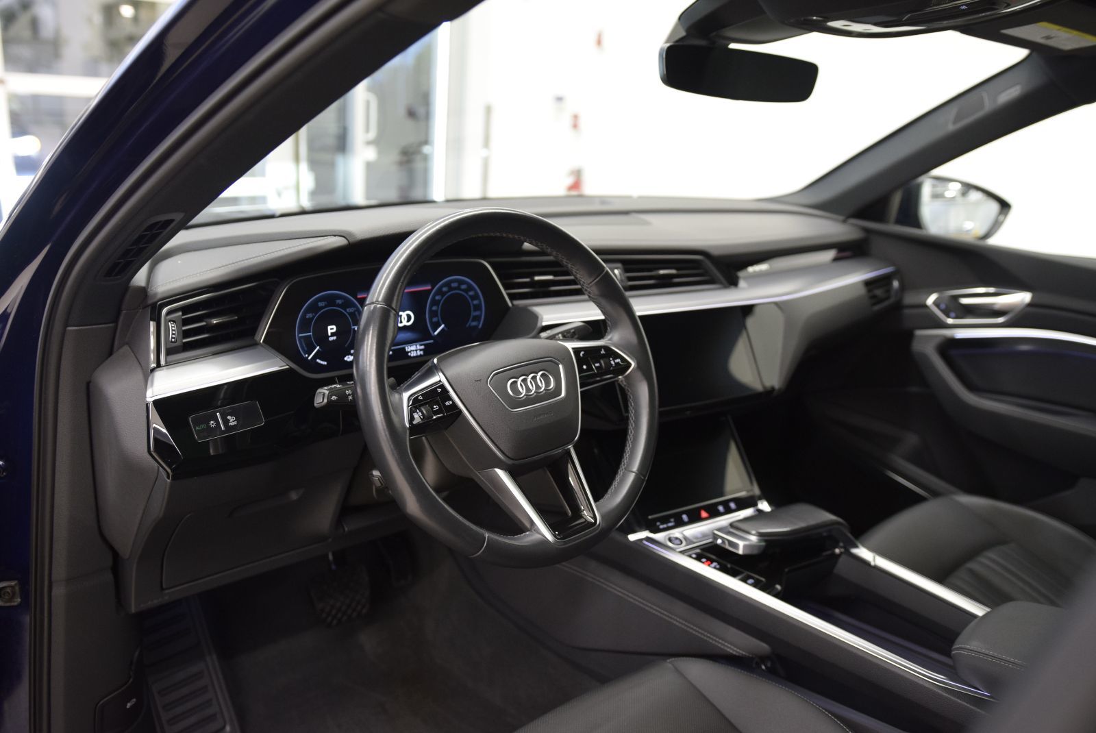 Photo 2022 Audi e-tron Sportback TECHNIK+BLACK PACKAGE+AWD #8