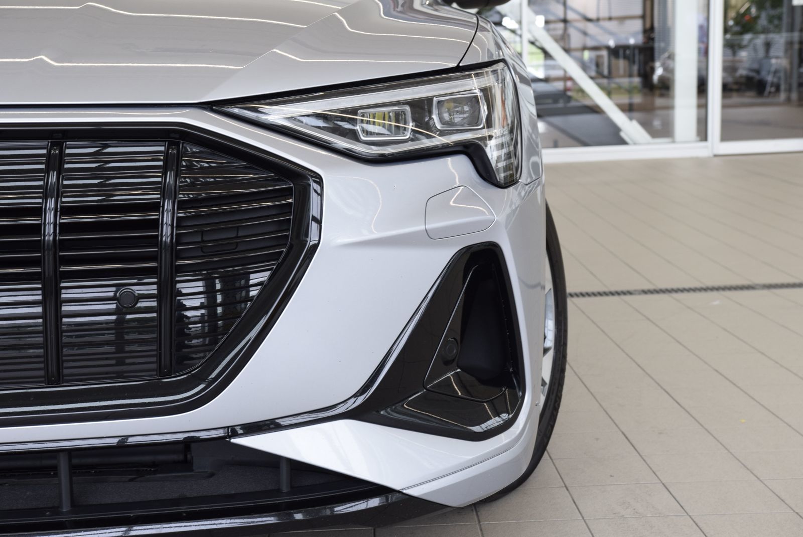 2022 Audi E-TRON PROGRESSIV+BLACK PACKAGE PROGRESSIV+BLACK PACKAGE