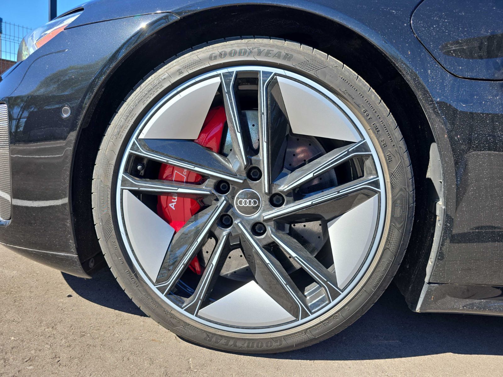 Photo 2022 Audi RS e-tron GT PERFORMANCE PACK+LED+AWD #3
