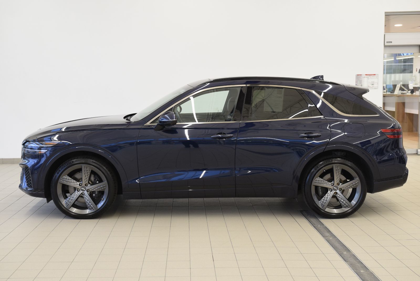 Photo 2024 GENESIS GV70 3.5T Sport Plus+CUIR+LEXICON+ #5