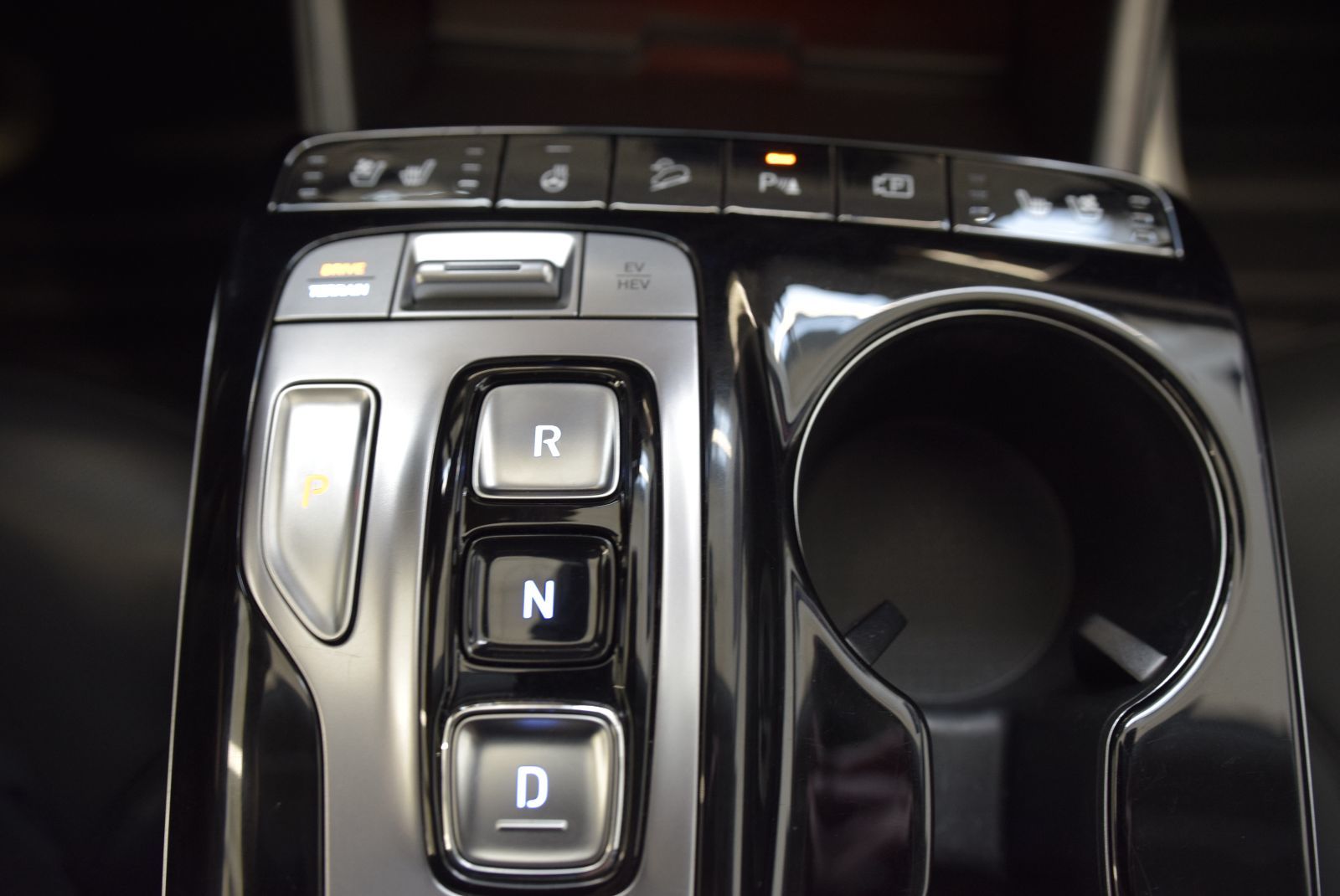 Hyundai Tucson Plug-In Hybrid ULTIMATE+PHEV+CUIR+TOIT+ 2024 BAS KM+LED+NAV+AUBAINE!!