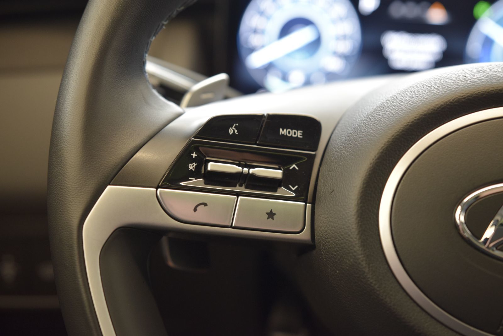 Hyundai Tucson Plug-In Hybrid ULTIMATE+PHEV+CUIR+TOIT+ 2024 BAS KM+LED+NAV+AUBAINE!!