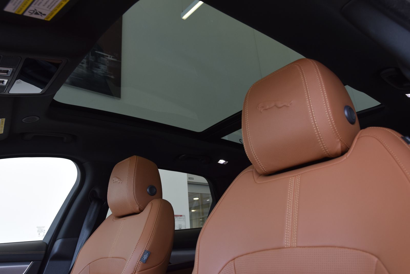 Photo 2023 Jaguar F-PACE R-Dynamic S+CUIR+TOIT+LED+ #8