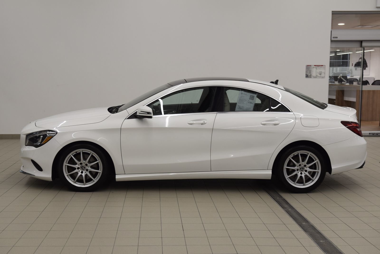 Photo 2018 Mercedes-Benz CLA CLA 250+CUIR+TOIT+AWD+WOW #5