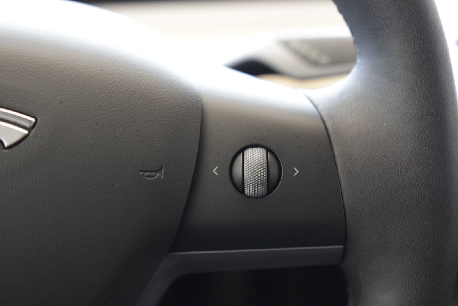 Tesla MODEL 3 SR+CUIR+TOIT PANO+LED+NAV 2022 BAS KM+CAMERA+400 KM AUTONOMIE