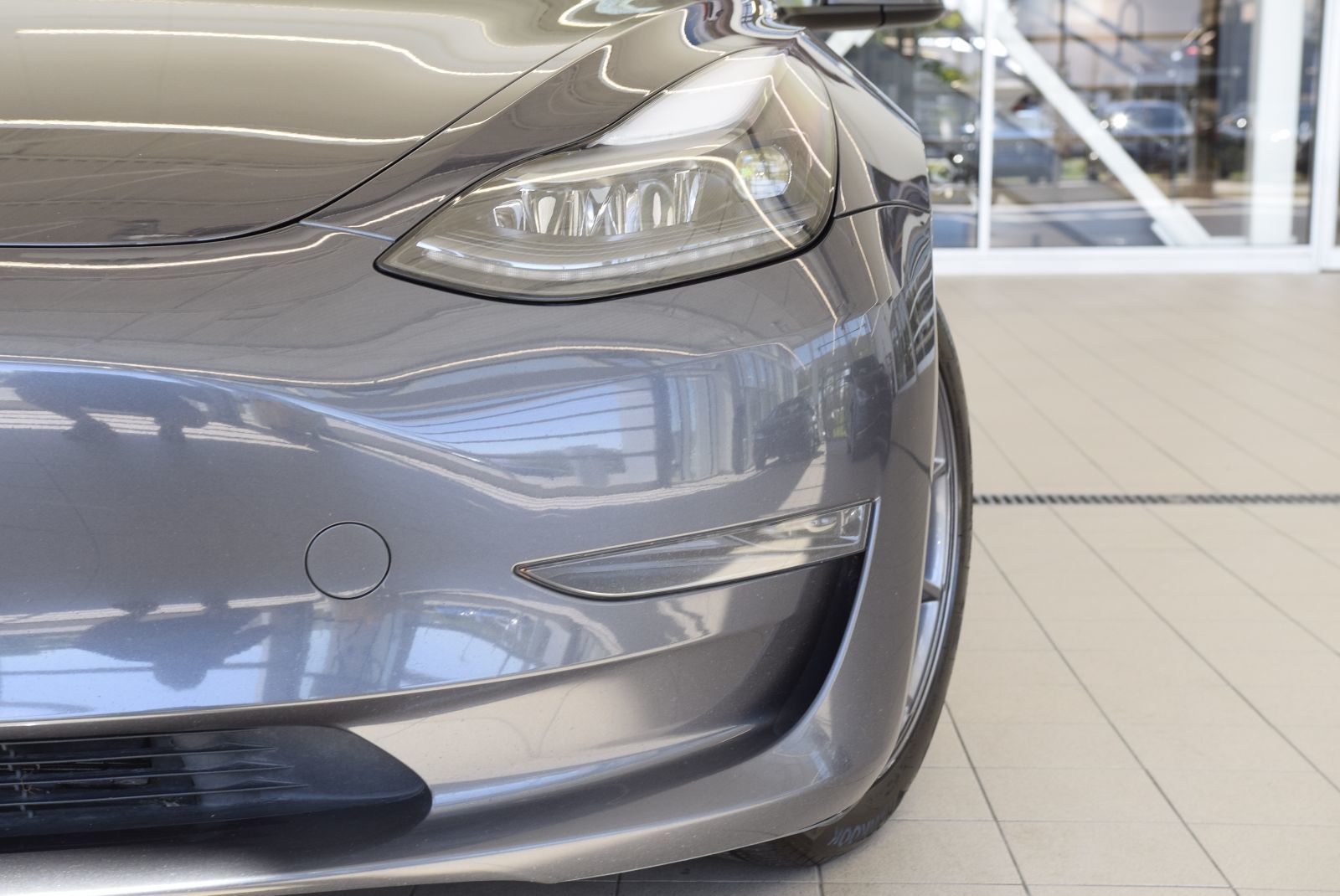 Tesla MODEL 3 SR+CUIR+TOIT PANO+AUBAINE 2023 CAMERA+LED+AUTOPILOT+WOW
