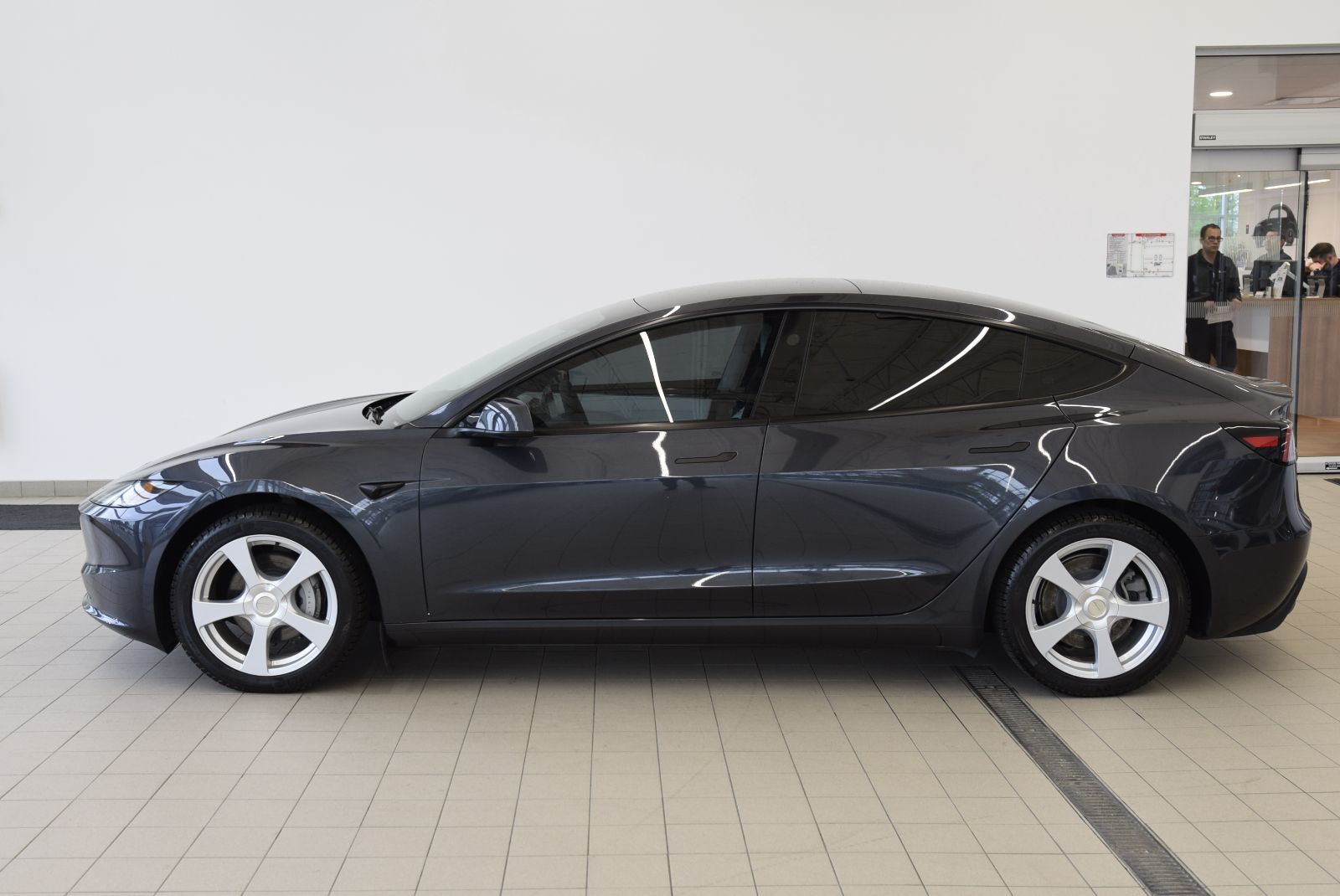 Tesla MODEL 3 LONG RANGE+AWD+FULL SELF DRIVING!! 2024 BAS KM+LED+NAV+AUTOPILOT