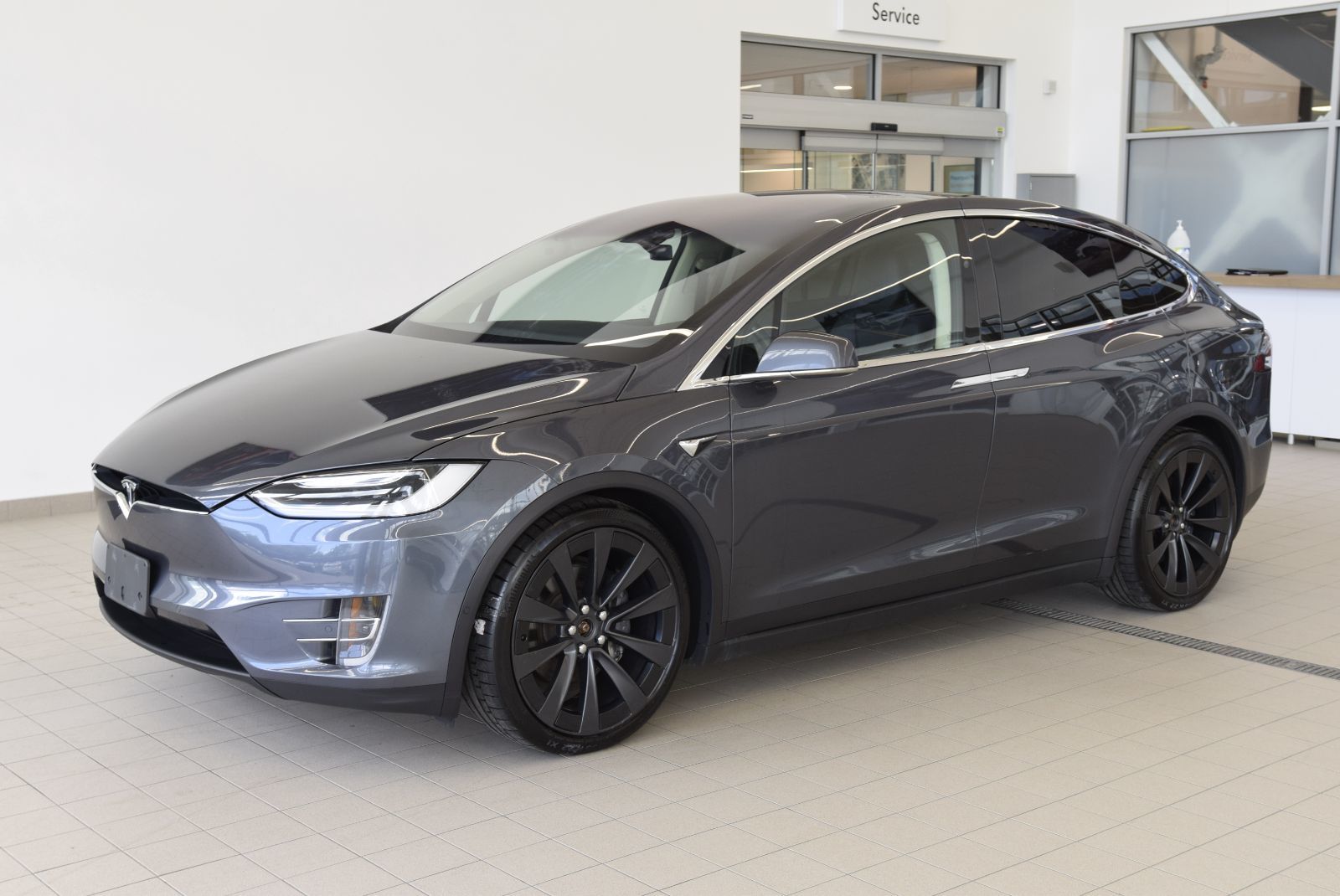 2017 Tesla Model X P90D+AWD+7 PASSAGERS+420 KM P90D+AWD+7 PASSAGERS+420 KM