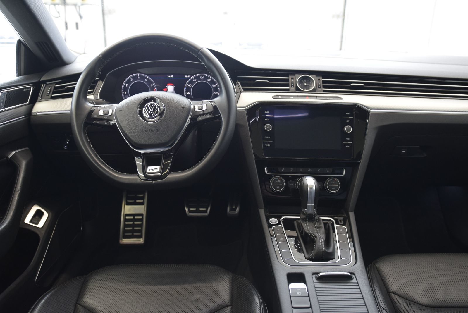 Volkswagen Arteon EXECLINE+R LINE+DRIVER ASSIST 2019 CUIR+TOIT+LED+AWD+NAVI+