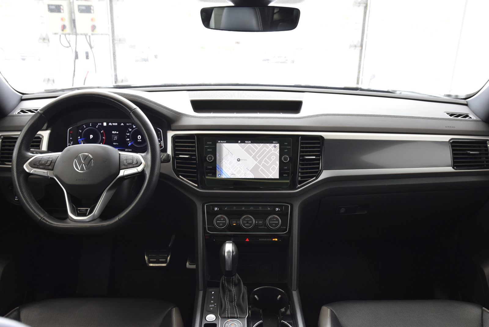 Volkswagen Atlas Cross Sport EXECLINE+R LINE+CUIR+TOIT+ 2022 V6+AWD+CAMERA+FENDER+WOW