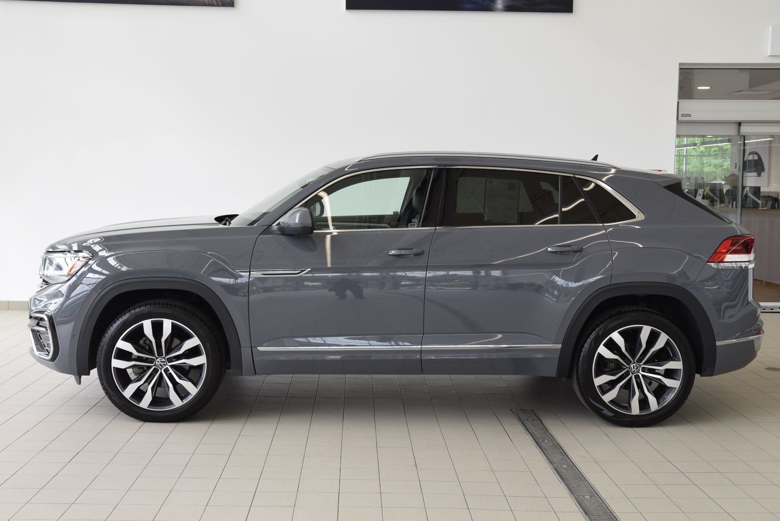 Volkswagen Atlas Cross Sport EXECLINE+R LINE+CUIR+TOIT+ 2022 V6+AWD+CAMERA+FENDER+WOW