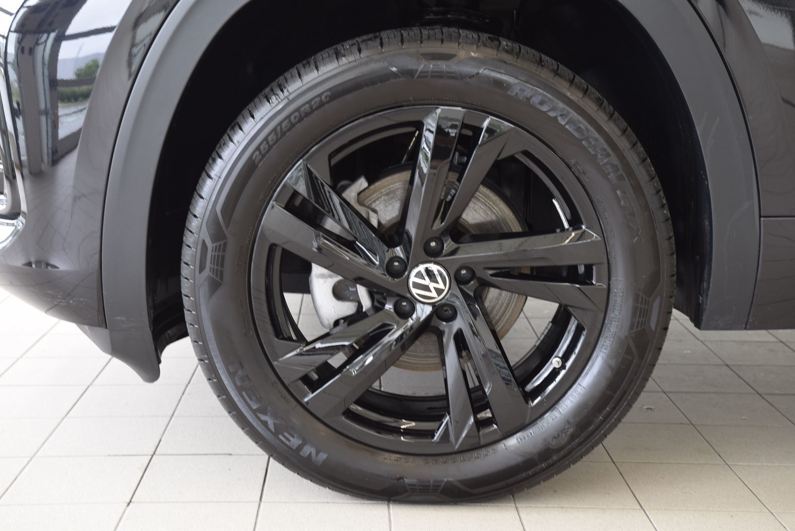 Photo 2025 Volkswagen Atlas Cross Sport COMFORTLINE+BLACK EDITION #7