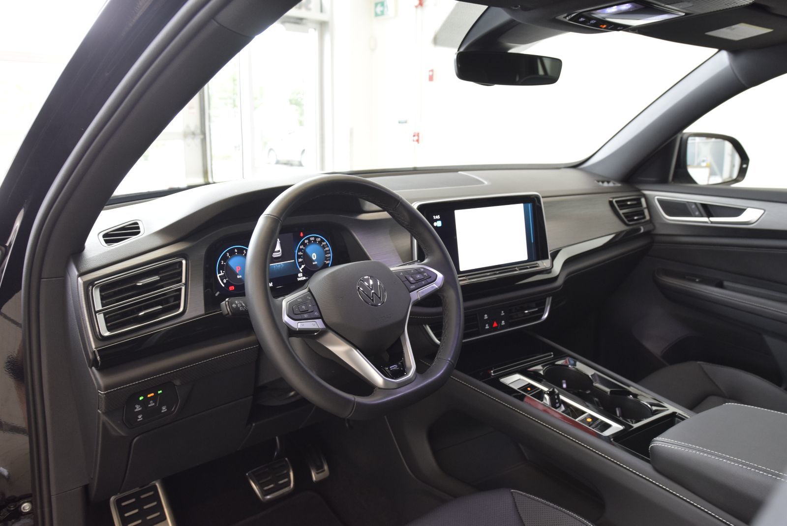 Photo 2025 Volkswagen Atlas Cross Sport COMFORTLINE+BLACK EDITION #8