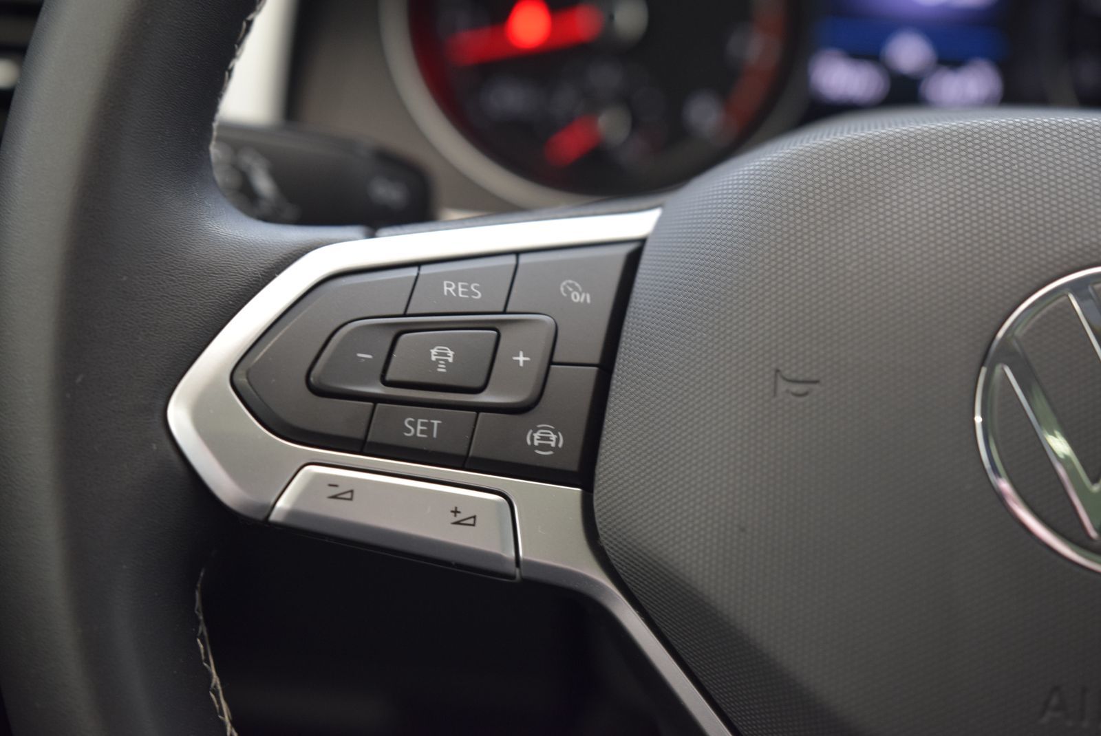 Volkswagen Atlas HIGHLINE+V6+CUIR+TOIT+LED 2021 DEMARREUR+AWD+CAMERA+
