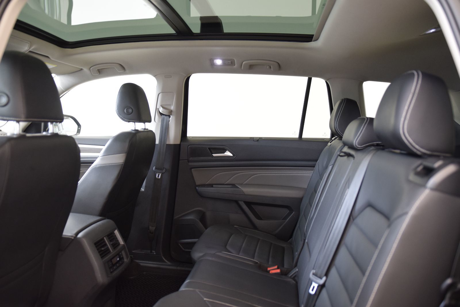 Volkswagen Atlas HIGHLINE+V6+CUIR+TOIT+LED 2021 DEMARREUR+AWD+CAMERA+
