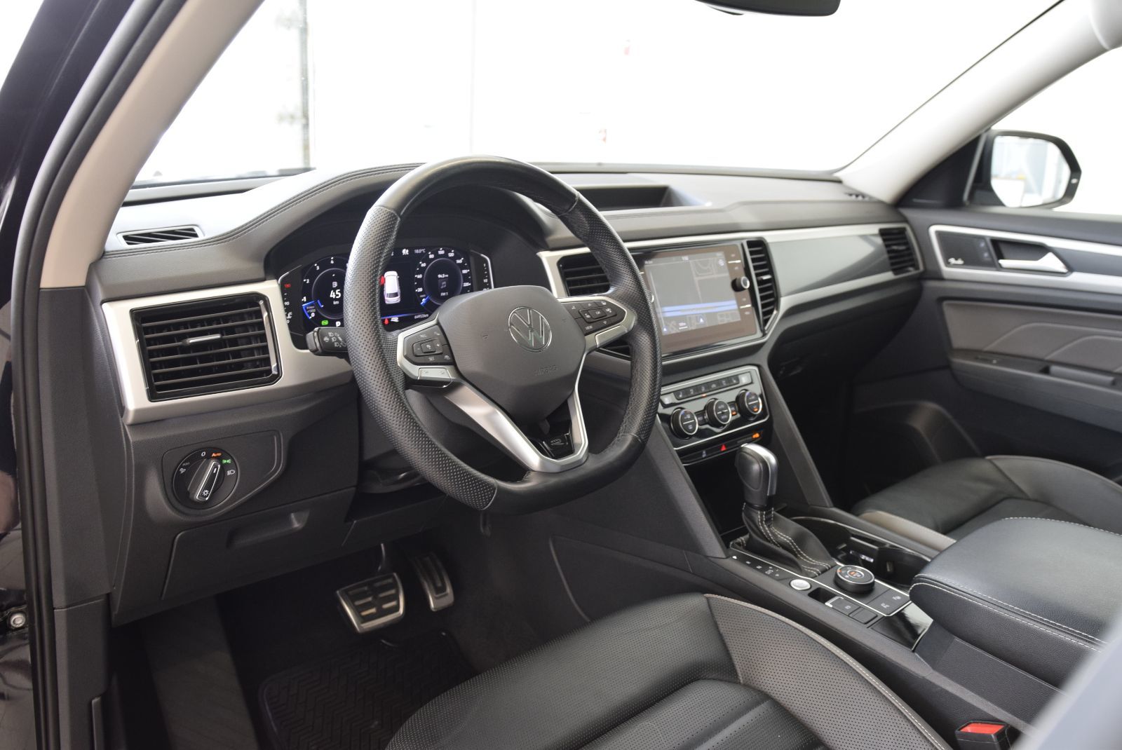 Volkswagen Atlas EXECLINE+R LINE+V6+AWD+CUIR 2022 LED+7 PASSAGERS+NAV+FENDER