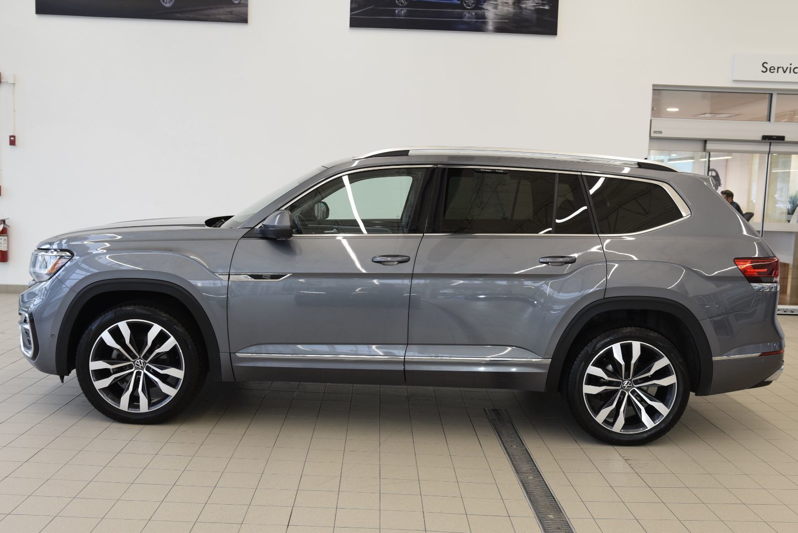 Photo 2023 Volkswagen Atlas EXECLINE+CAPITAINE+CUIR+AWD #7