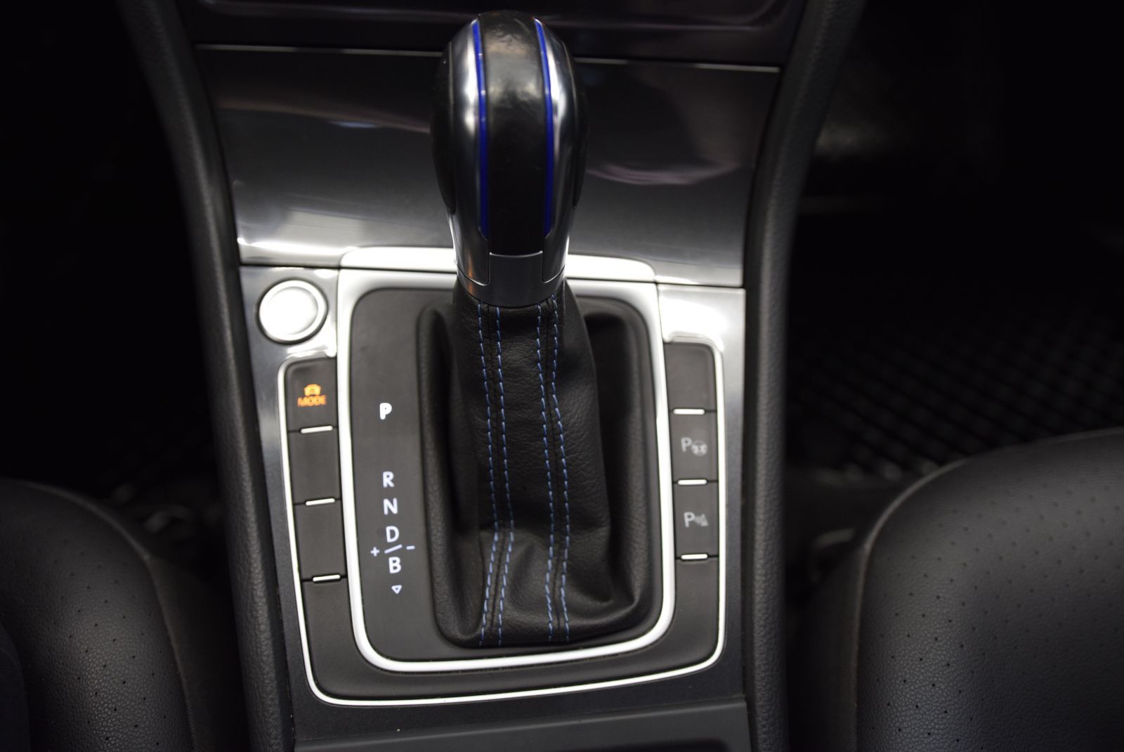 2018 Volkswagen E-Golf DRIVER ASSIST+TECK PACK+CUIR DRIVER ASSIST+TECK PACK+CUIR