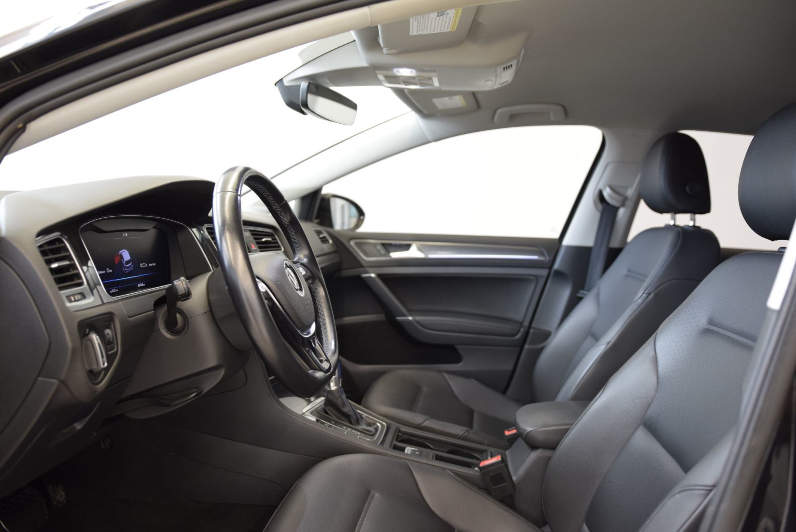 2018 Volkswagen E-Golf DRIVER ASSIST+TECK PACK+CUIR DRIVER ASSIST+TECK PACK+CUIR