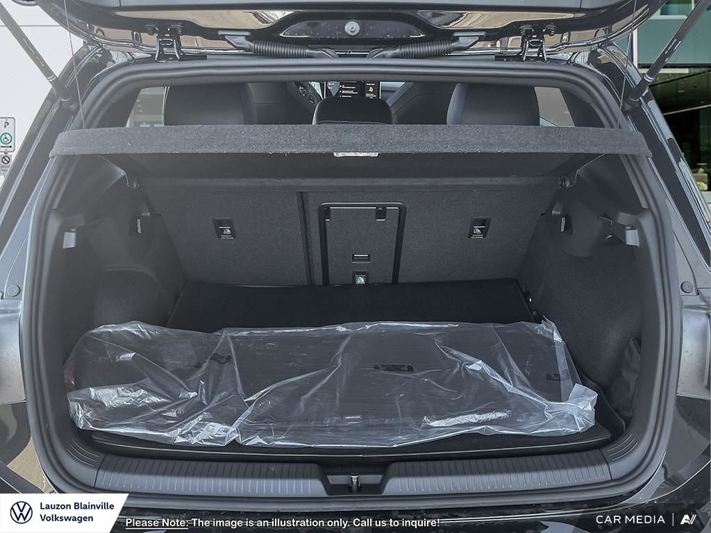Volkswagen Golf R Black Edition 2025