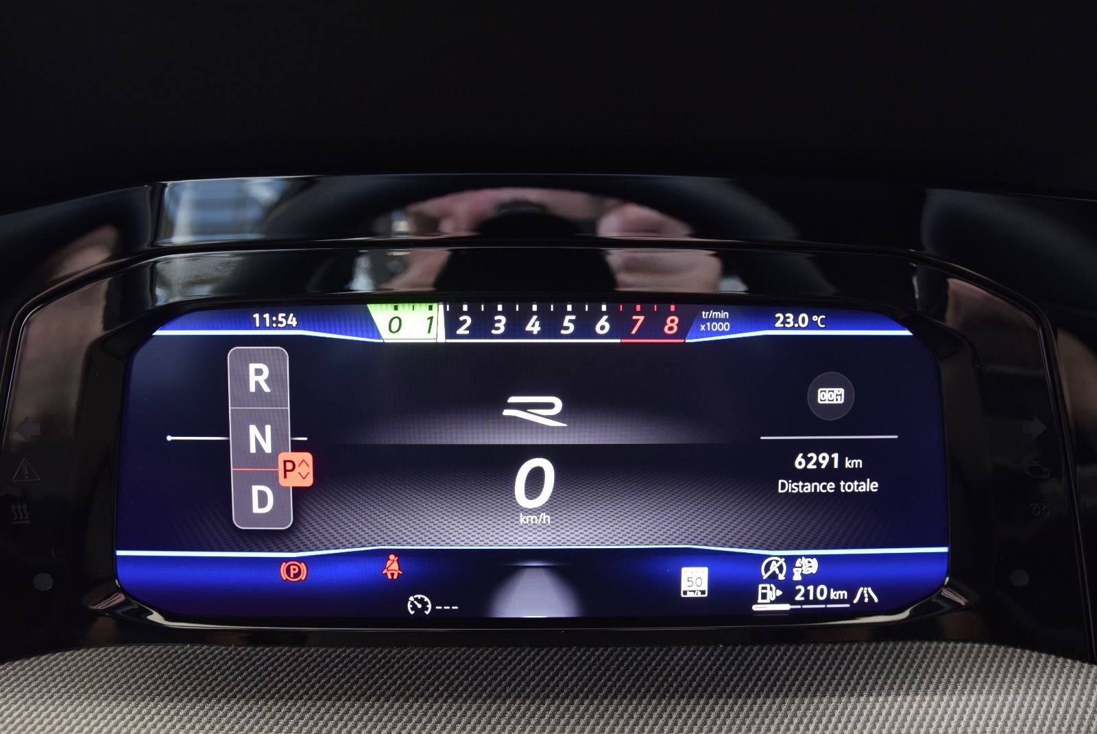 Volkswagen Golf R TOIT PANO+AKRAPOVIC+AWD+ 2025 LED+NAV+HARMAN+COMME NEUF