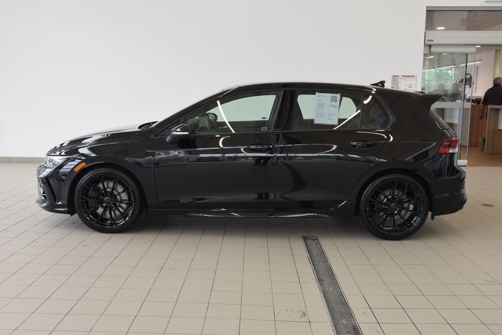 Photo 2026 Volkswagen Golf R BLACK EDITION+AKKRAPOVIC #7