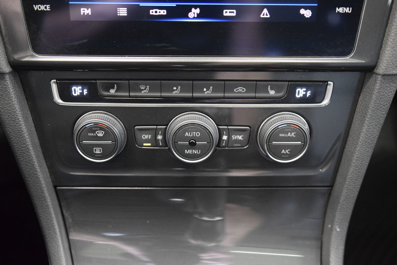 Volkswagen Golf HIGHLINE+CUIR+CAMERA+TOIT 2021 AUBAINE+APP CONNECT+WOW